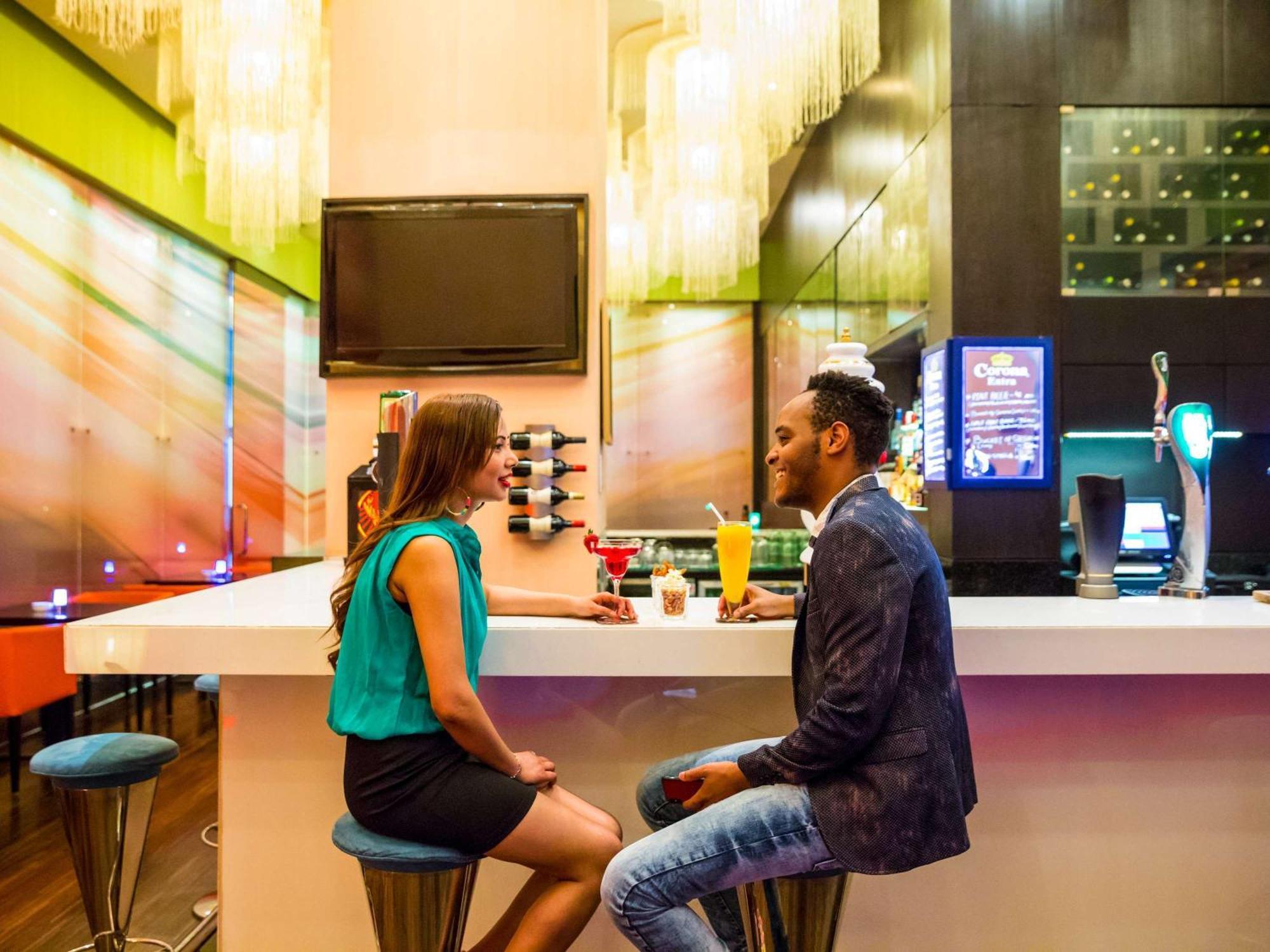 Ibis Mall Avenue Dubai Exteriör bild